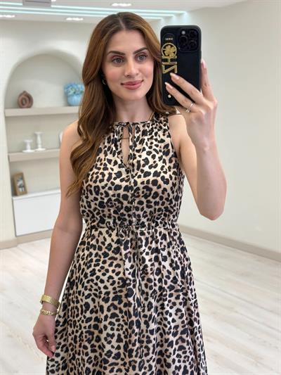 Leopar Desen Beli Ve Yakası Bağlamalı Saten Elbise