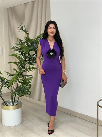 Likralı Göğsü Çiçek Detaylı Elbise Mor