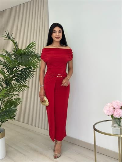 Madonna Yaka Beli Gold Tokalı Sandy Elbise Kırmızı