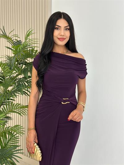 Madonna Yaka Beli Gold Tokalı Sandy Elbise Mor