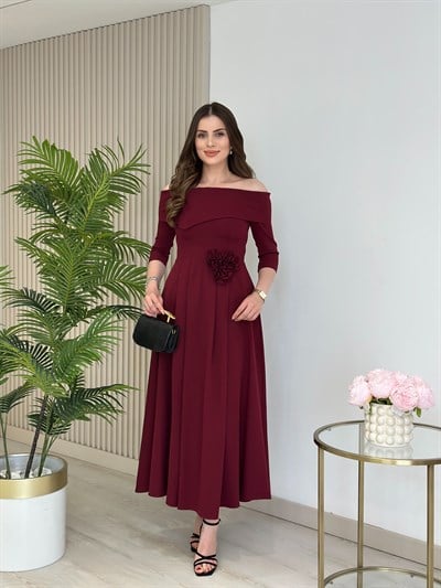 Madonna Yaka Broşlu Kloş Elbise Bordo