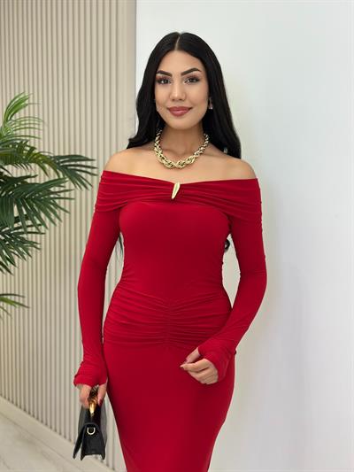 Madonna Yaka Göğsü Gold Tokalı Uzun Kollu Elbise Kırmızı