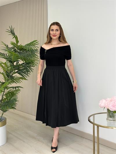 Madonna Yaka Modal Kumaş Tshirt Siyah