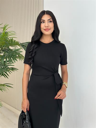 Modal Kumaş Bağlama Detay Yırtmaçlı Elbise Siyah