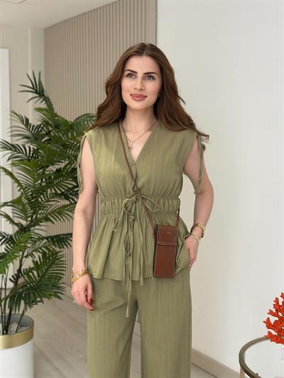 Omuzları Beli Bağlama Detaylı Keten Bluz Pantolon Takım Yeşil