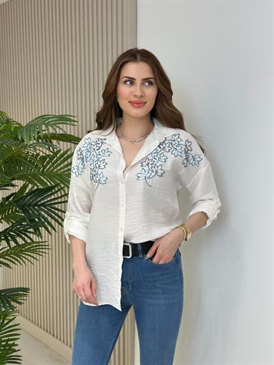 Omuzları Yaprak İşlemeli Ayrobin Gömlek Beyaz