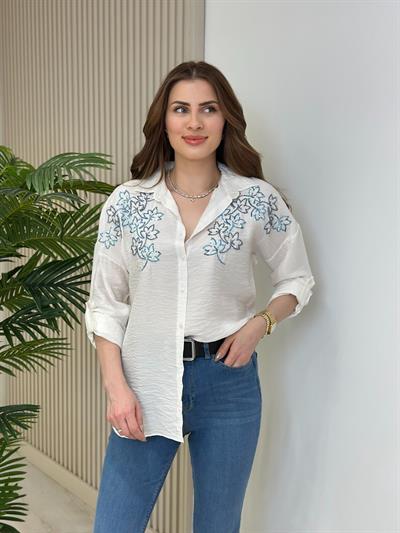 Omuzları Yaprak İşlemeli Ayrobin Gömlek Beyaz