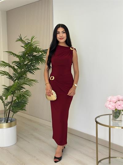 Omzu Beli Gold Tokalı Likralı Sandy Kumaş Elbise Bordo