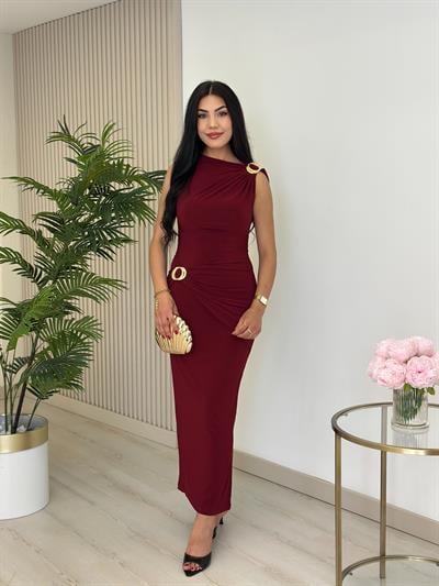 Omzu Beli Gold Tokalı Likralı Sandy Kumaş Elbise Bordo