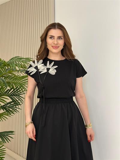 Omzu Organze Tül Çiçek Tshirt Siyah 