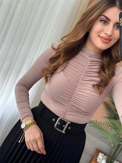 Önü Büzgülü Marka Muadili Sandy Kumaş Bluz Taş