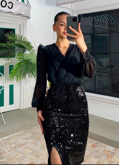 Payetli Kruvaze Yaka Vatkalı Midi Boy Elbise Siyah 