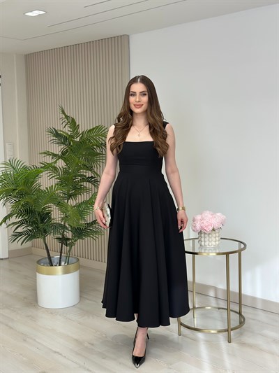 Pretty Arkadan Bağlama Detaylı Kalın Askılı Elbise Siyah