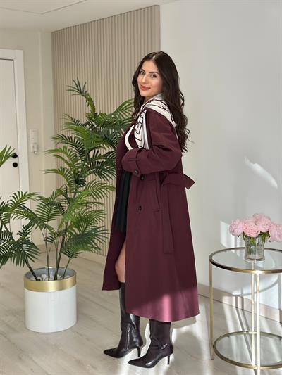 Şal Aksesuarlı Trençkot Bordo