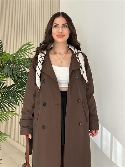 Şal Aksesuarlı Trençkot Kahve