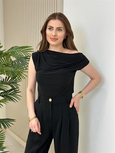Sandy Kumaş Tek Omzu Dekolteli Bluz Siyah
