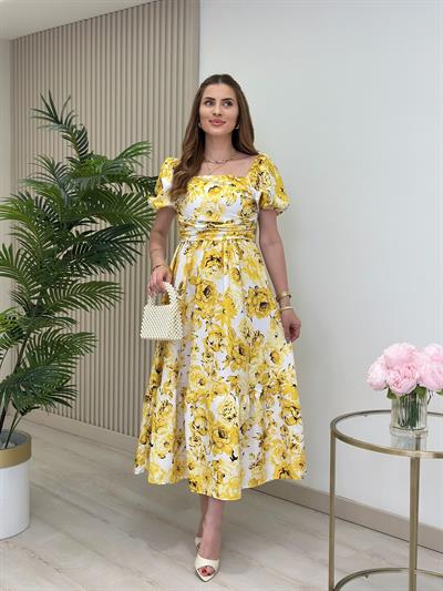 Sarı Çiçekli Sırtı Gipeli Kare Yaka Elbise