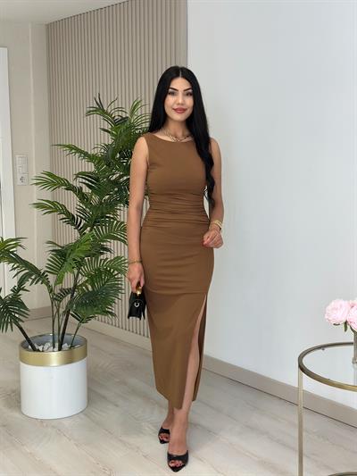 Sıfır Kol Likralı Yanları Drapeli Elbise Kahve