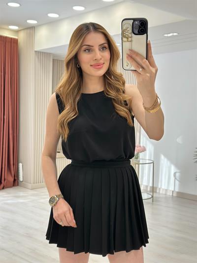 Sıfır Kol Rahat Kalıp Basıc Bluz Siyah