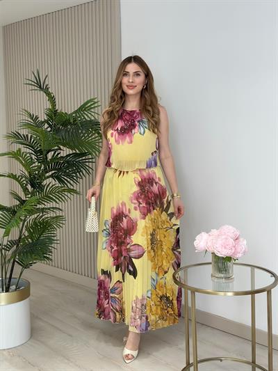 Sıfır Yaka Piliseli Çiçek Desenli Elbise