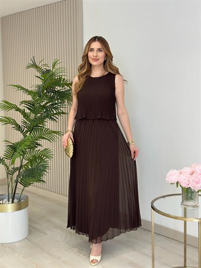 Sıfır Yaka Piliseli Şifon Elbise Kahve