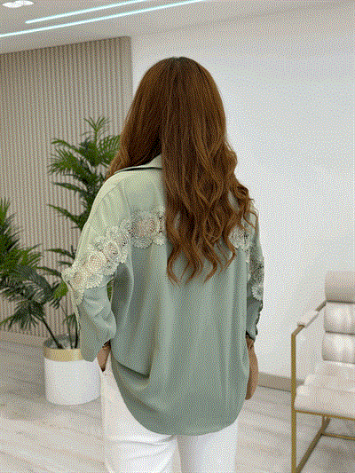 Sırtı Güpürlü Krep Kumaş Premium Gömlek Mint Yeşil