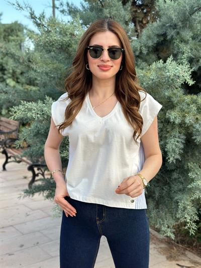 Sırtı Mavi Çizgili Tasarım Çıtçıtlı Tshirt