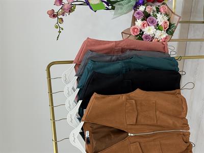 Süet Fermuarlı Altı Büzgülü Yelek Pudra