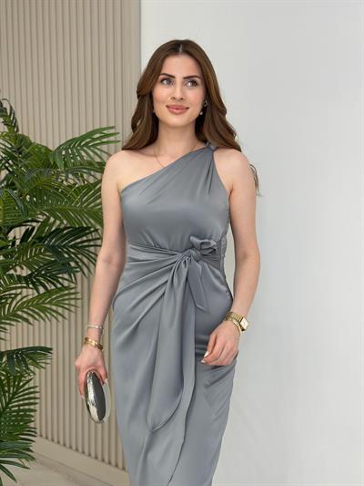 Tek Omuz Bağlama Detaylı Anvelop Elbise Gri
