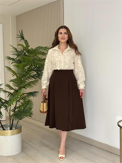 Üç Boyutlu Fisto İşlemeli Özel Üretim Gömlek 