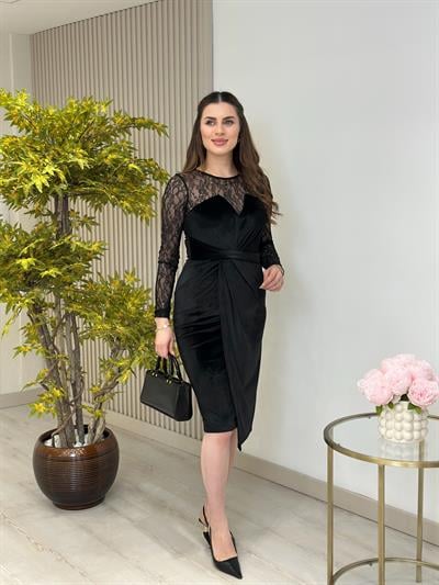 Üzeri Güpür Detaylı Kadife Elbise Siyah