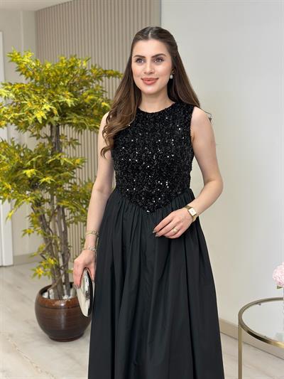 Üzeri Payetli Tasarım Elbise Siyah