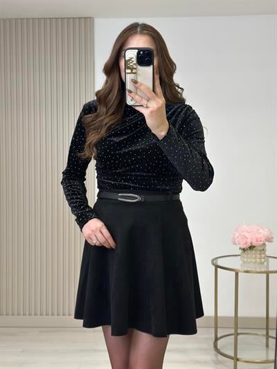 Üzeri Taşlı İthal Likralı Kadife Bluz Siyah