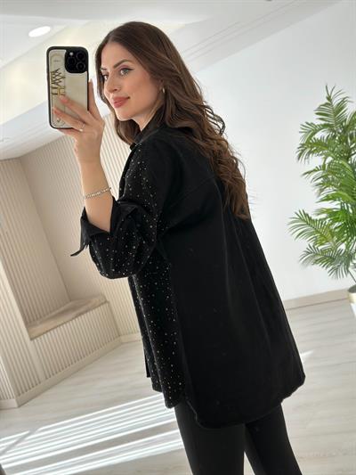 Üzeri Taşlı Zımbalı Siyah Kot Ceket 