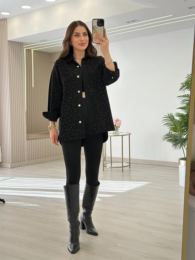 Üzeri Taşlı Zımbalı Siyah Kot Ceket 