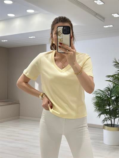 V Yaka Basıc Tshirt Sarı 
