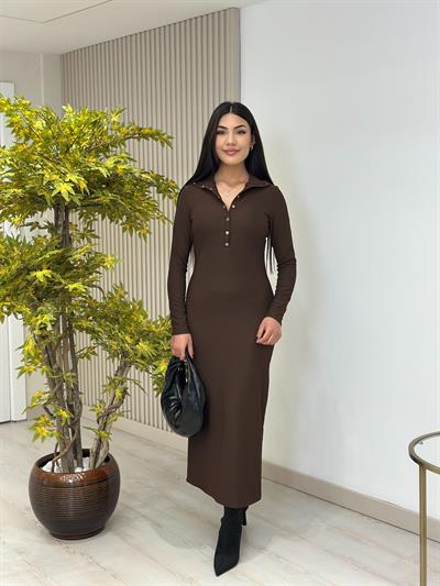 Yakası Çıtçıtlı Ottoman Kumaş Yırtmaçlı Elbise Kahve