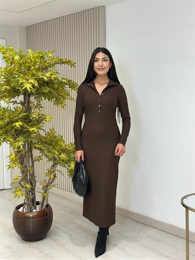 Yakası Çıtçıtlı Ottoman Kumaş Yırtmaçlı Elbise Kahve