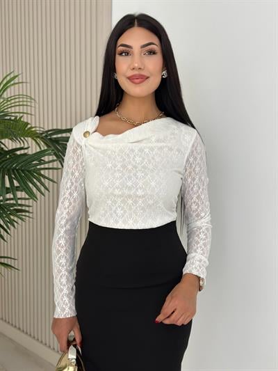Yakası Düğme Detaylı Güpür Bluz Beyaz