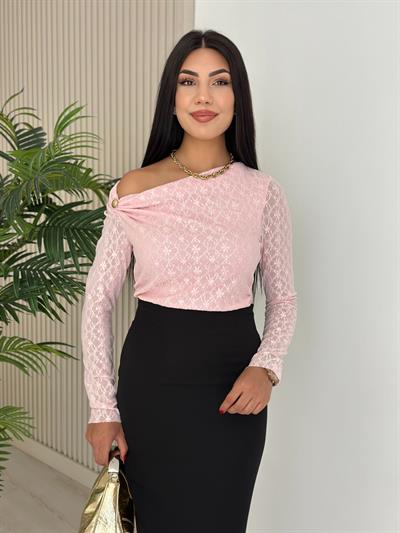 Yakası Düğme Detaylı Güpür Bluz Pembe