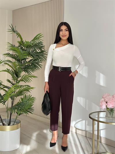 Yakası Düğmeli Sandy Kumaş Bluz Beyaz