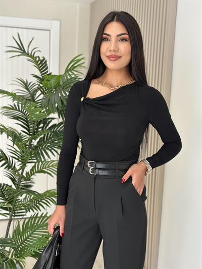 Yakası Düğmeli Sandy Kumaş Bluz Siyah