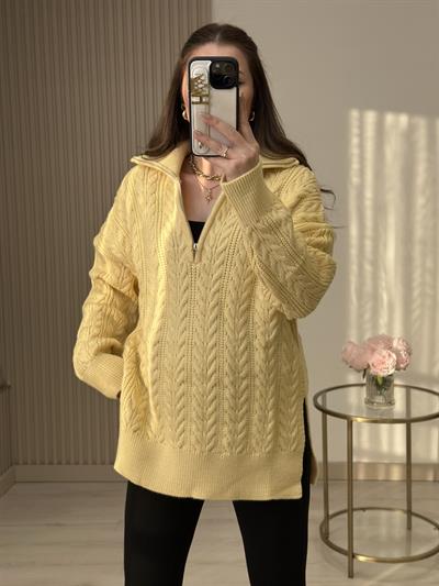 Yakası Fermuarlı Yanlardan Yırtmaçlı Oversıze Kazak Soft Sarı