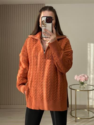 Yakası Fermuarlı Yanlardan Yırtmaçlı Oversıze Kazak Tarçın