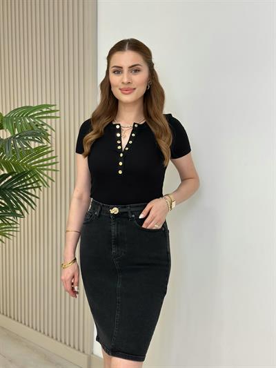 Yakası Gold Çıtçıtlı Fitilli Basıc Tshirt Siyah