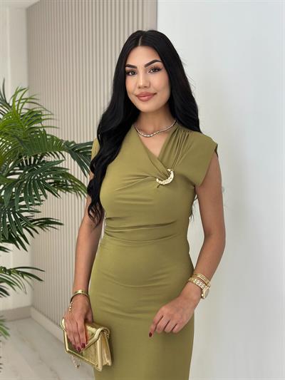 Yakası Gold Detaylı Atlas Kumaş Elbise Yağ Yeşil