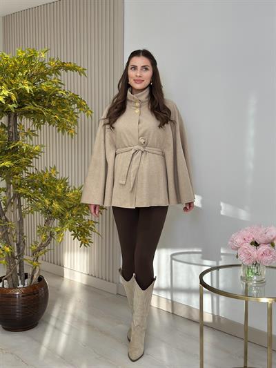 Yakası Gold Düğmeli Kaşe Panço Bej