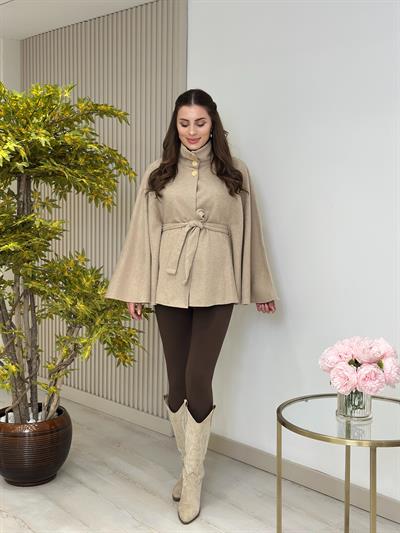 Yakası Gold Düğmeli Kaşe Panço Bej