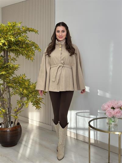 Yakası Gold Düğmeli Kaşe Panço Bej