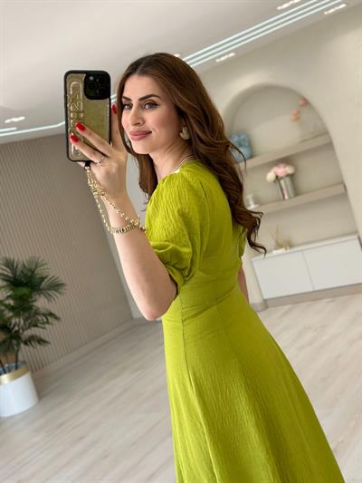 Yakası Güpür Detaylı Keten Elbise Yağ Yeşili